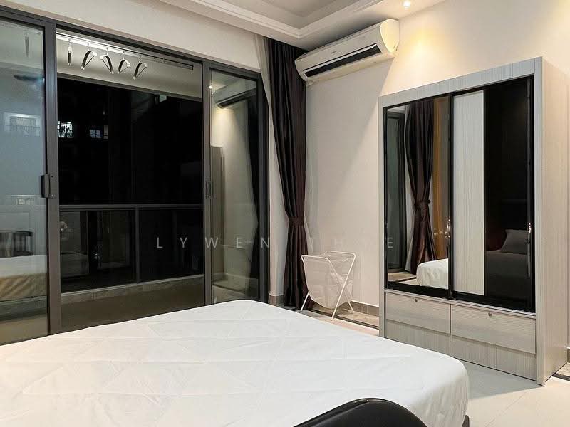 Service Residence for Sale at R&F Princess Cove Phase 1 - Lywen Thye - Bedroom - PropertyGuru.com.my
