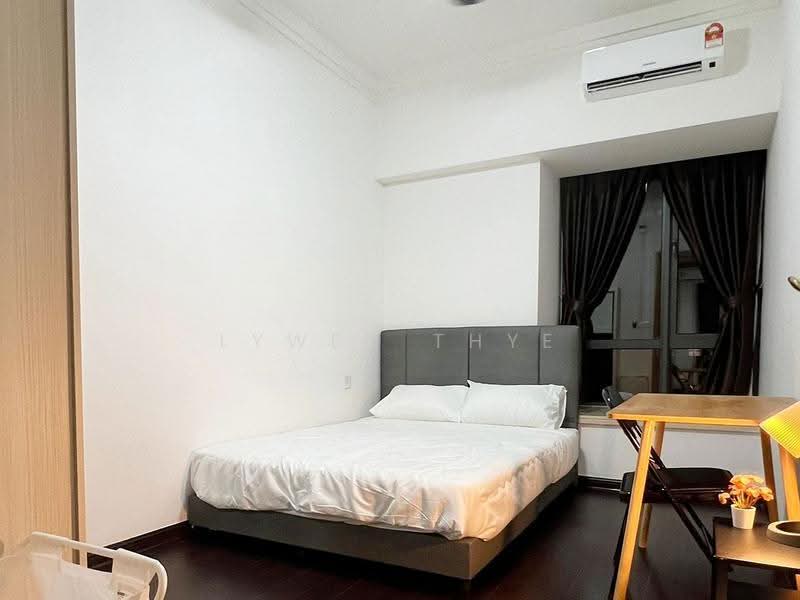 Service Residence for Sale at R&F Princess Cove Phase 1 - Lywen Thye - Bedroom - PropertyGuru.com.my