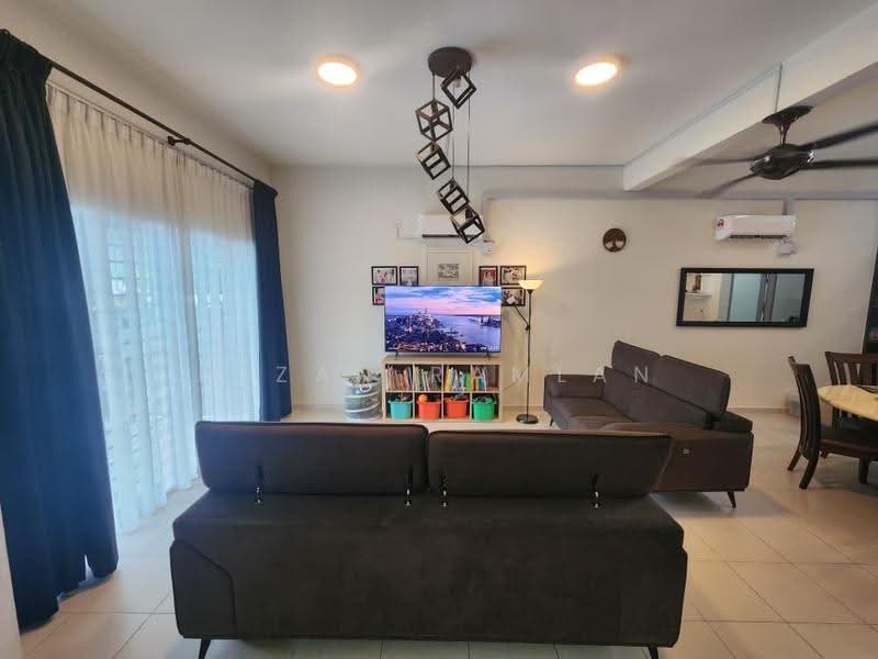 2-storey Terraced House for Sale in Nilai (Negeri Sembilan) - Mizan Ramlan - Living Room - PropertyGuru.com.my