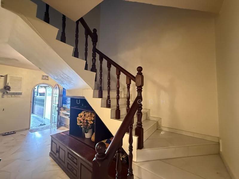 Rumah Teres 2-Tingkat untuk Dijual di Taman Sri Sinar (Segambut) - Su Nee Goh - Entrance - PropertyGuru.com.my