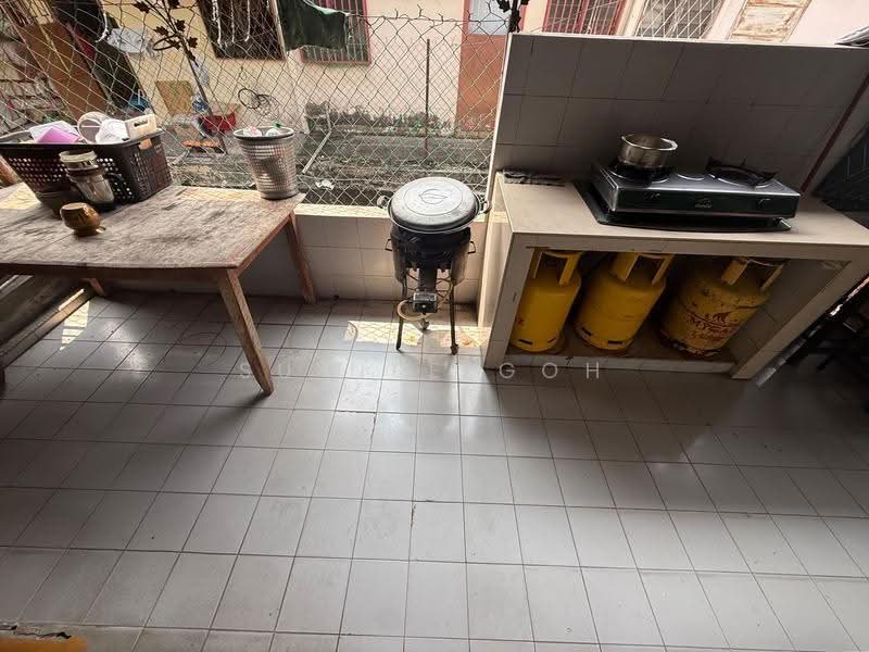 Rumah Teres 2-Tingkat untuk Dijual di Taman Sri Sinar (Segambut) - Su Nee Goh - Kitchen - PropertyGuru.com.my