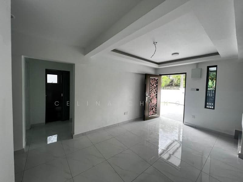 2-storey Terraced House for Sale in Permas Jaya (Johor Bahru) - Celina Chong - Living Room - PropertyGuru.com.my