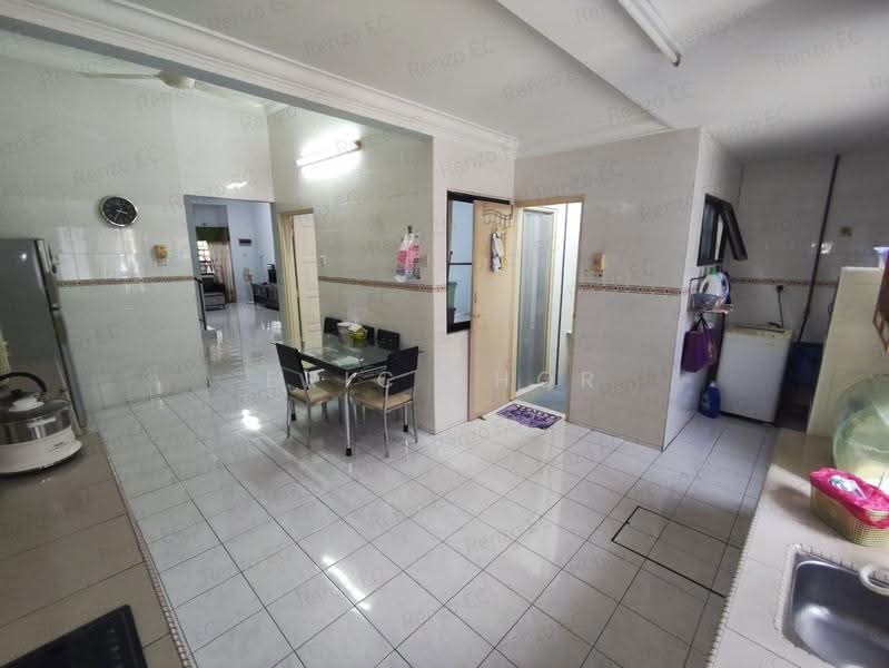 2-storey Terraced House for Sale in Pengkalan Barat (Ipoh) - Eric Khor - Kitchen - PropertyGuru.com.my