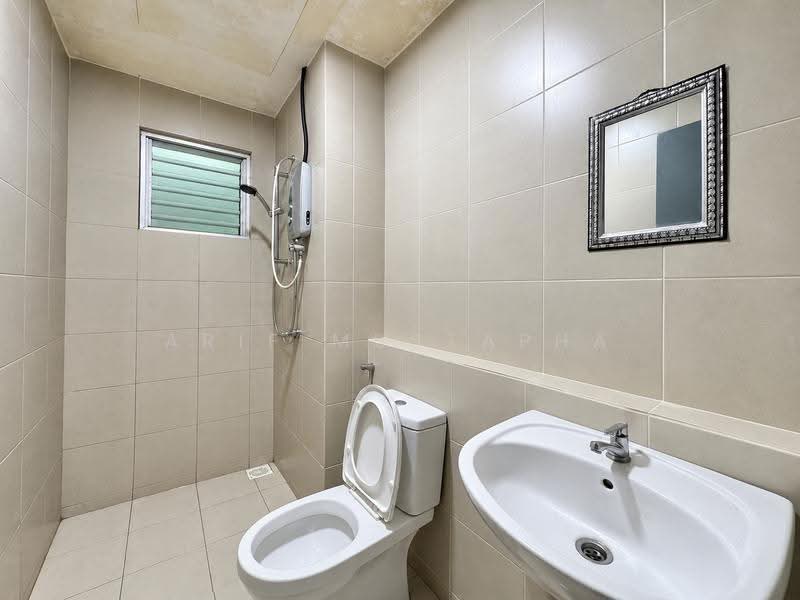 Pangsapuri untuk Dijual di Selangorku Pr1ma Lakefront Homes - Arif Mustapha - Bathroom - PropertyGuru.com.my
