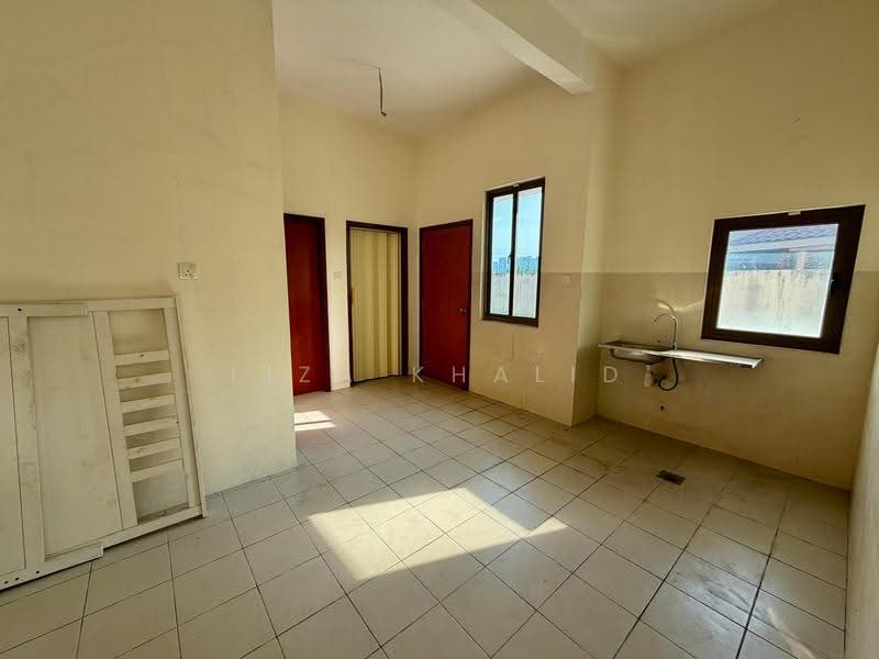Bungalow House for Sale in Banyan Close (Bangi) - Liza Khalid - PropertyGuru.com.my
