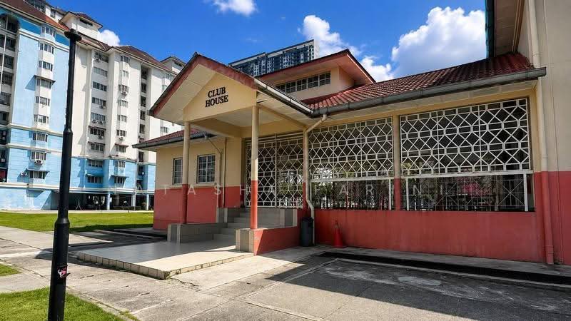 Pangsapuri untuk Dijual di Tasik Heights Apartment - Natasha Farini - Exterior - PropertyGuru.com.my