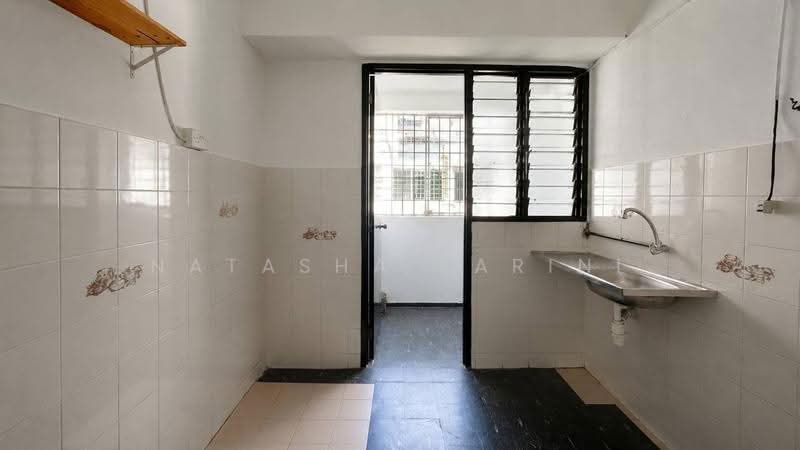 Pangsapuri untuk Dijual di Tasik Heights Apartment - Natasha Farini - Kitchen - PropertyGuru.com.my
