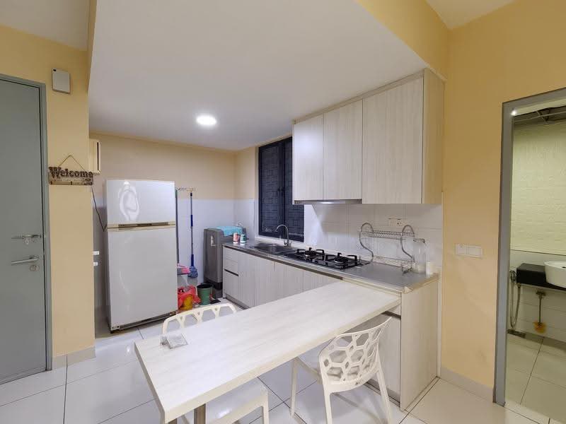Service Residence for Rent at Residences @ 1 Tebrau - LZ Lau - Kitchen - PropertyGuru.com.my