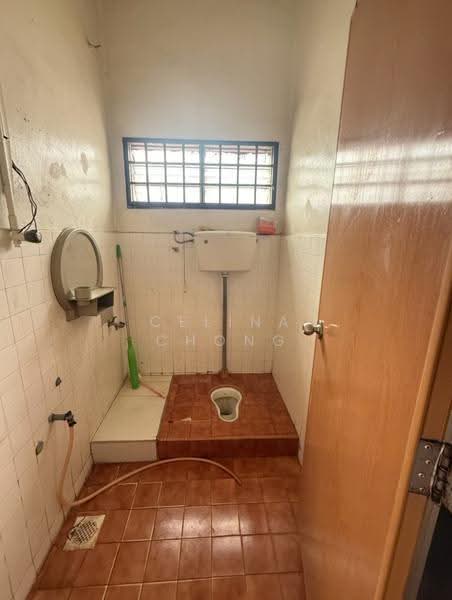 Rumah Teres 1-Tingkat untuk Disewa di Taman Skudai Baru (Skudai) - Celina Chong - Bathroom - PropertyGuru.com.my