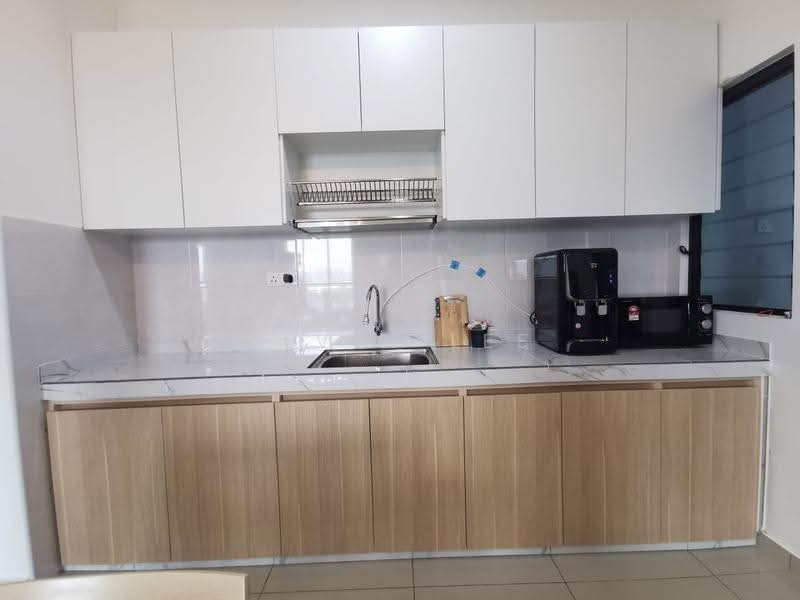 Kediaman Servis untuk Disewa di B11 Parkland Residence - Alvin Lee - Kitchen - PropertyGuru.com.my