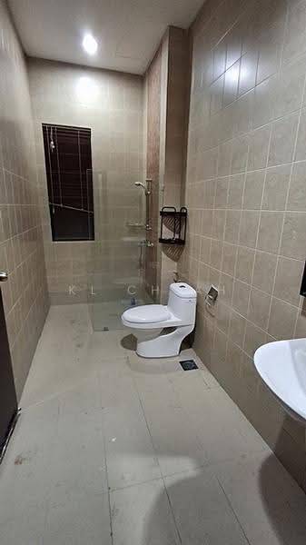 Semi-Detached House for Rent in Mont Kiara (Kuala Lumpur) - KL Cheah - Bathroom - PropertyGuru.com.my