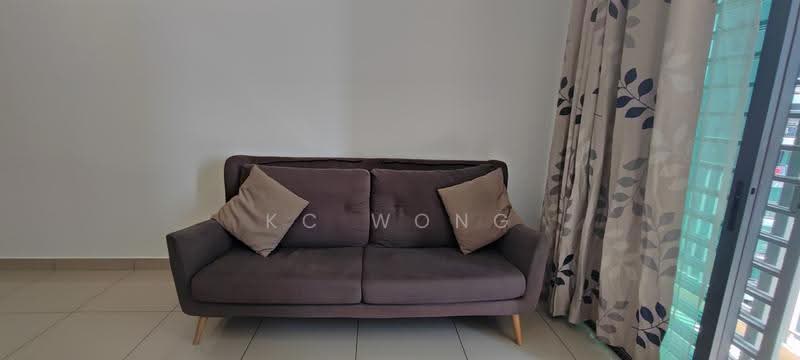 Kondominium untuk Disewa di The Henge - KC Wong - Living Room - PropertyGuru.com.my
