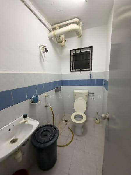 Pangsapuri untuk Disewa di Flora Damansara Apartment - Thomas Gan - Bathroom - PropertyGuru.com.my