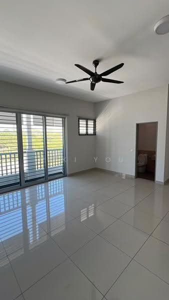 Rumah Teres 2-Tingkat untuk Disewa di Kota Kemuning (Shah Alam) - Miki You - Living Room - PropertyGuru.com.my