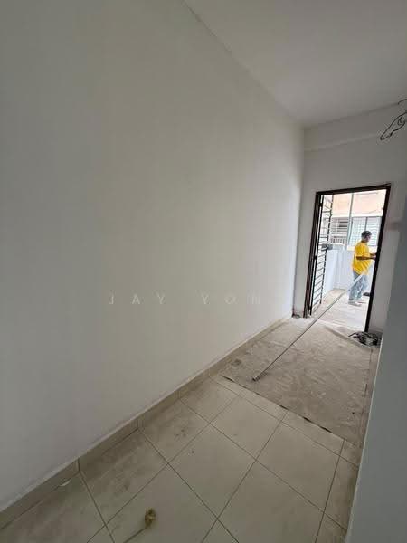 3-storey Terraced House for Rent in Kipark Sri Utara (Batu) - Jay Yong - Interior - PropertyGuru.com.my