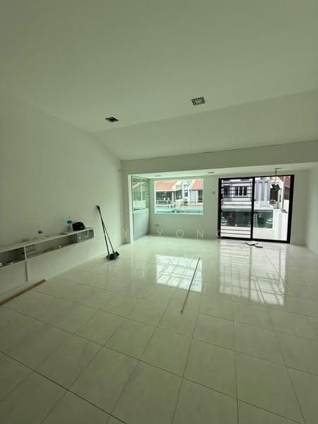 3-storey Terraced House for Rent in Kipark Sri Utara (Batu) - Jay Yong - PropertyGuru.com.my