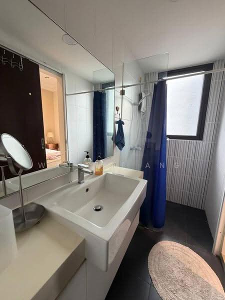 Kediaman Servis untuk Disewa di V@SUMMERPLACE - Wallace Ang - Bathroom - PropertyGuru.com.my