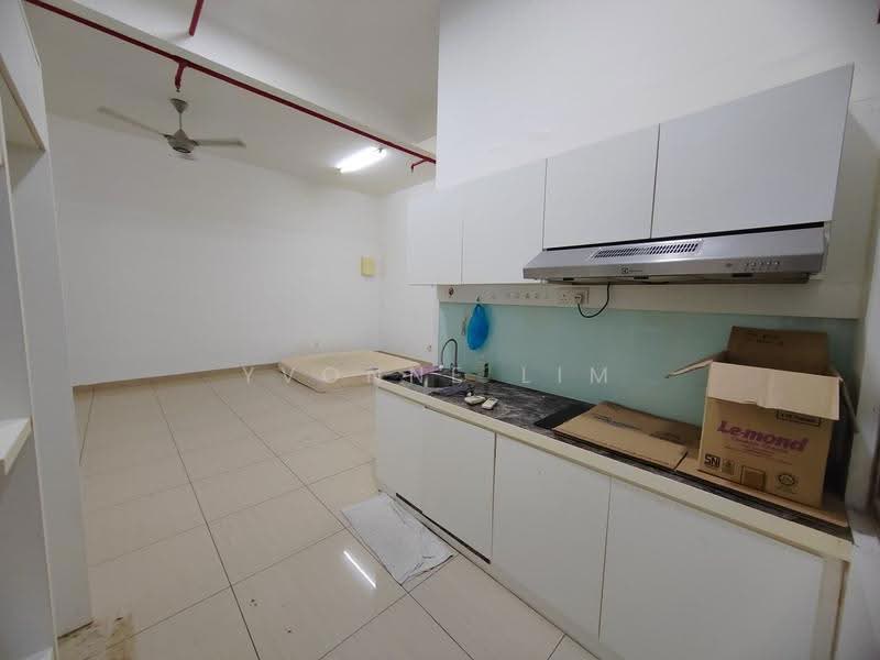Service Residence for Sale at Manhattan - Yvonne Lim - Kitchen - PropertyGuru.com.my