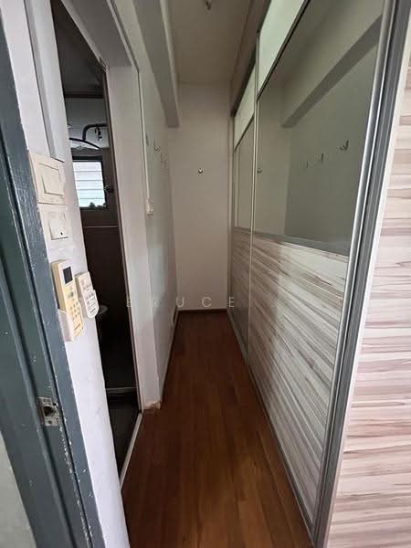 Apartment for Sale at Sri Ledang - Bruce . - Corridor - PropertyGuru.com.my