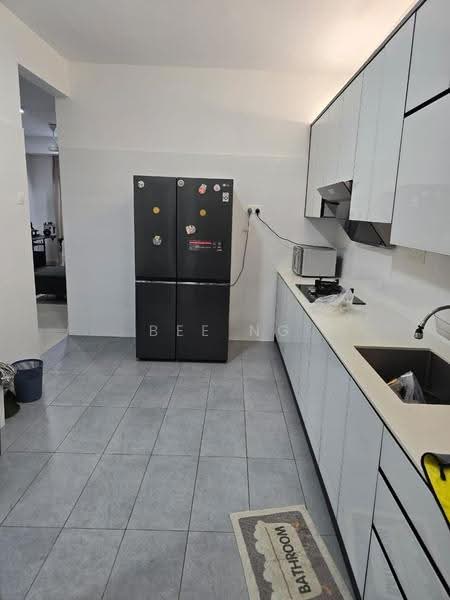 Rumah Teres 2-Tingkat untuk Dijual di Bandar Indahpura (Kulai) - Bee Ng - Kitchen - PropertyGuru.com.my