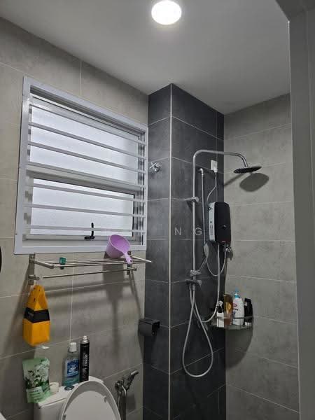 Rumah Teres 2-Tingkat untuk Dijual di Bandar Indahpura (Kulai) - Bee Ng - Bathroom - PropertyGuru.com.my