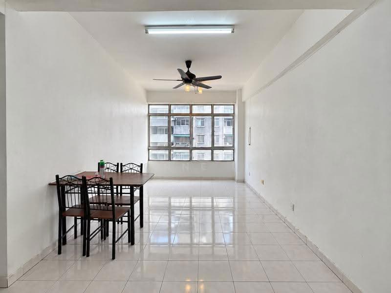 Apartment for Rent at Pangsapuri Indah Taman Air Tawar Indah B - Yvonne Lee - Living Room - PropertyGuru.com.my