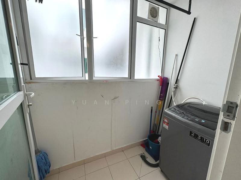 Kondominium untuk Dijual di i-Santorini - Yuan Ping - Balcony - PropertyGuru.com.my