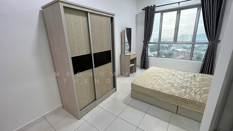 Kondominium untuk Disewa di The Golden Triangle Condominium - Magnumm Ong Theng Shen - Bedroom - PropertyGuru.com.my