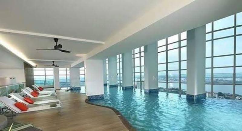 Kediaman Servis untuk Dijual di TriTower Residence @ Johor Bahru Sentral - Eddy Tan - Pool - PropertyGuru.com.my