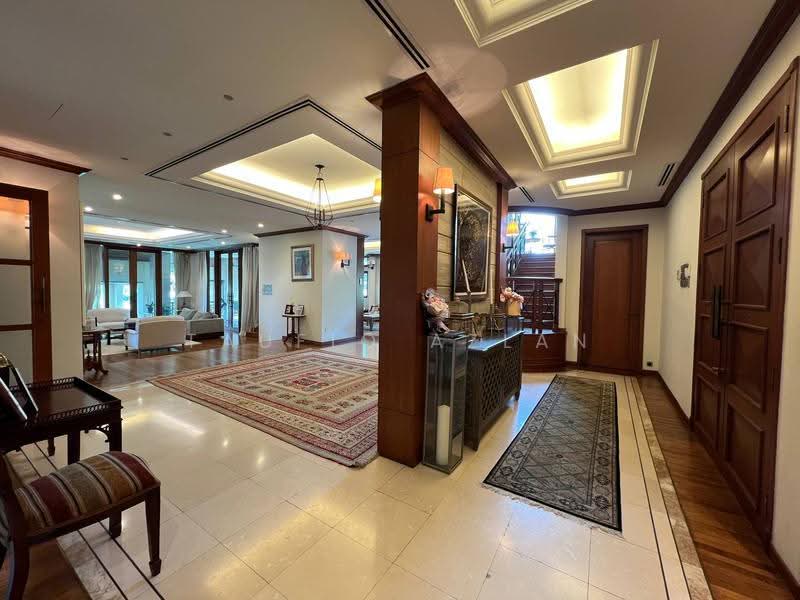 Rumah Banglo untuk Dijual di Mines Resort City (Seri Kembangan) - Taufiq Azlan - Living Room - PropertyGuru.com.my