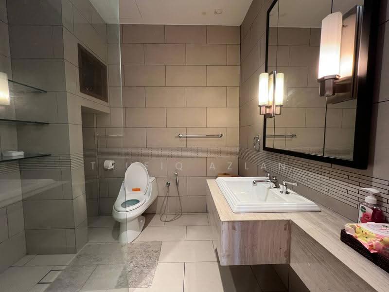 Rumah Banglo untuk Dijual di Mines Resort City (Seri Kembangan) - Taufiq Azlan - Bathroom - PropertyGuru.com.my