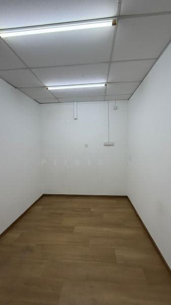 Kedai / Pejabat untuk Disewa di The Earth, Sri Petaling, Kuchai Lama, Puchong (Bukit Jalil) - PeiGee . - Interior - PropertyGuru.com.my