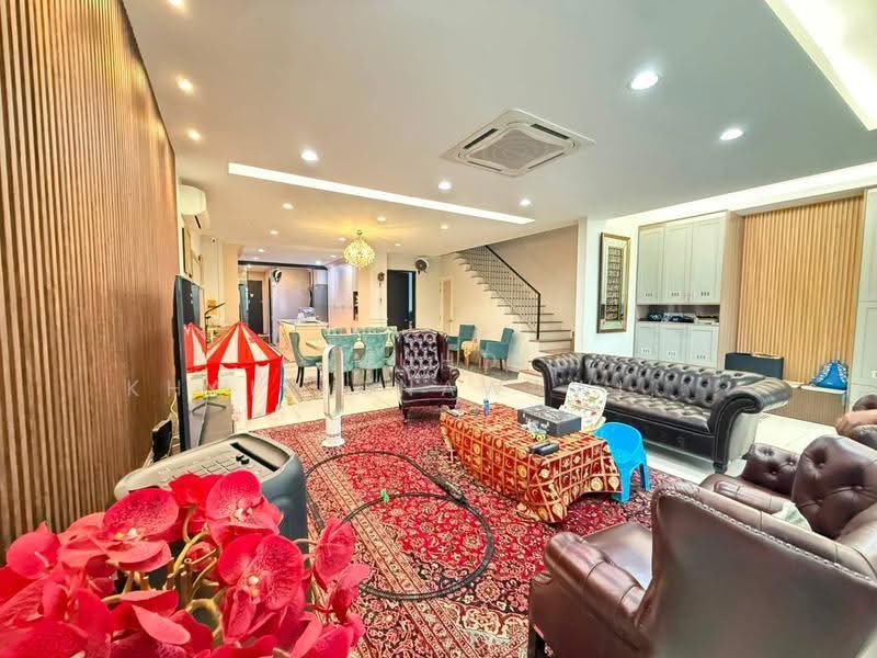 Rumah Teres 2-Tingkat untuk Dijual di Bukit Jelutong (Shah Alam) - Muhd Khairulnawawi Kamaruddin - Living Room - PropertyGuru.com.my
