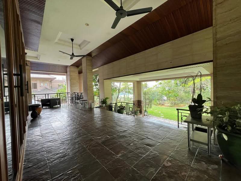 Bungalow House for Sale in Seri Kembangan (Selangor) - Taufiq Azlan - Exterior - PropertyGuru.com.my