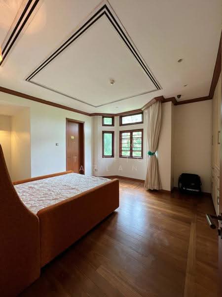 Bungalow House for Sale in Seri Kembangan (Selangor) - Taufiq Azlan - Bedroom - PropertyGuru.com.my