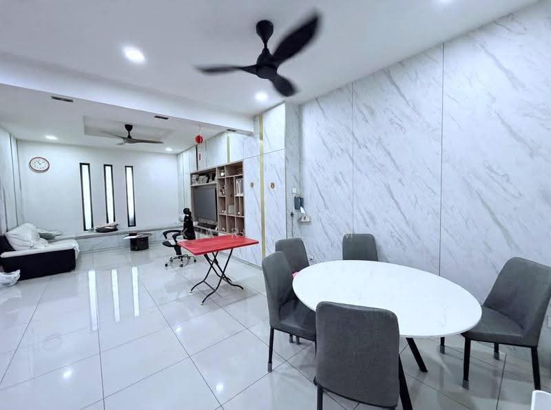 2-storey Terraced House for Sale in Bandar Seri Alam (Masai) - Karl Lim - Living Room - PropertyGuru.com.my