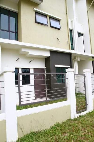 Rumah Teres 3-Tingkat untuk Dijual di Bandar Bayan Bahru (Bayan Lepas) - Bernard Chew - Exterior - PropertyGuru.com.my