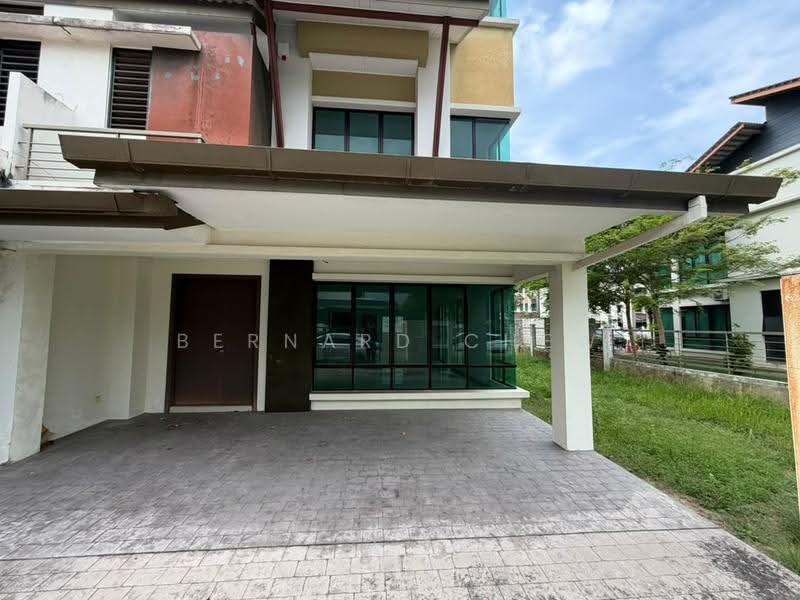 Rumah Teres 3-Tingkat untuk Dijual di Bandar Bayan Bahru (Bayan Lepas) - Bernard Chew - Exterior - PropertyGuru.com.my