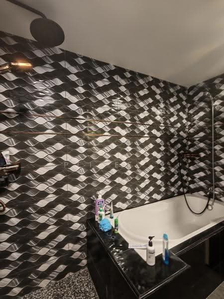 Kondominium untuk Dijual di Kiaramas Sutera - PeiGee . - Bathroom - PropertyGuru.com.my
