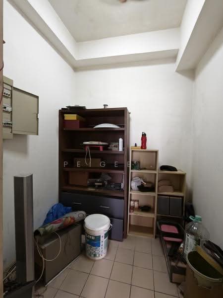 Kondominium untuk Dijual di Kiaramas Sutera - PeiGee . - Interior - PropertyGuru.com.my