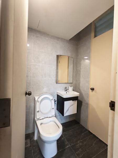 Kondominium untuk Dijual di Kiaramas Sutera - PeiGee . - Bathroom - PropertyGuru.com.my