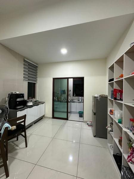 Bungalow House for Rent in Semenyih (Selangor) - Sunnie Yee - Kitchen - PropertyGuru.com.my