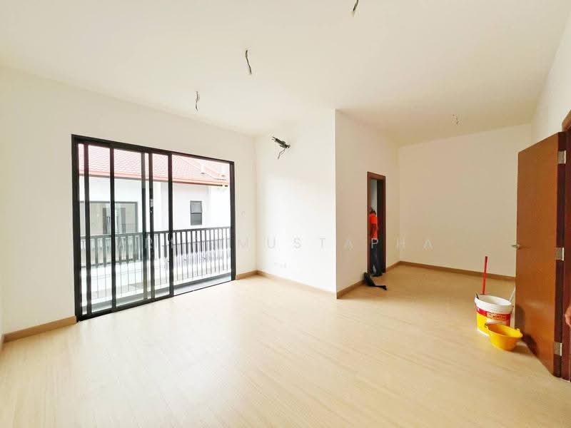 2-storey Terraced House for Sale in Setia Eco Glades (Cyberjaya) - Arif Mustapha - Living Room - PropertyGuru.com.my