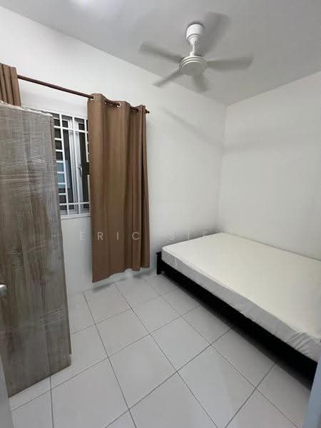 Condominium for Rent at Residensi Sateria - Eric Siew - Bedroom - PropertyGuru.com.my