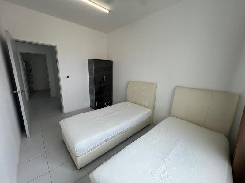 Condominium for Rent at Residensi Sateria - Eric Siew - Bedroom - PropertyGuru.com.my