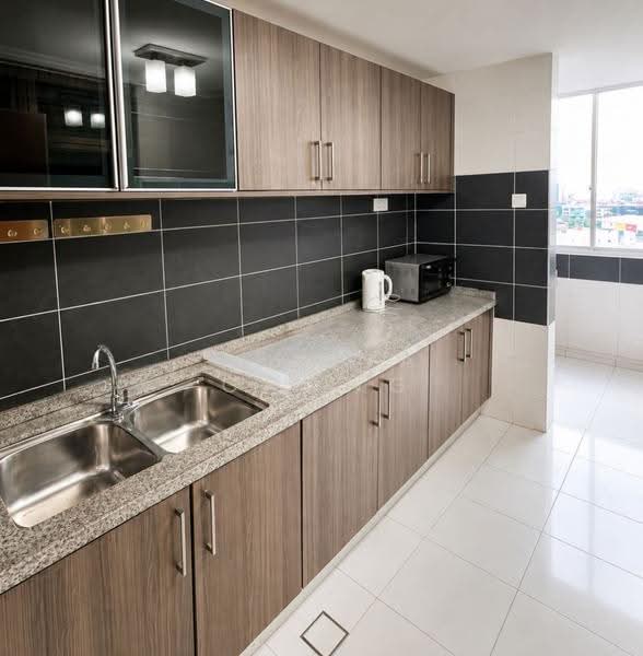 Kediaman Servis untuk Dijual di D'Inspire Residence (Inspira Bestari) - Celina Chong - Kitchen - PropertyGuru.com.my