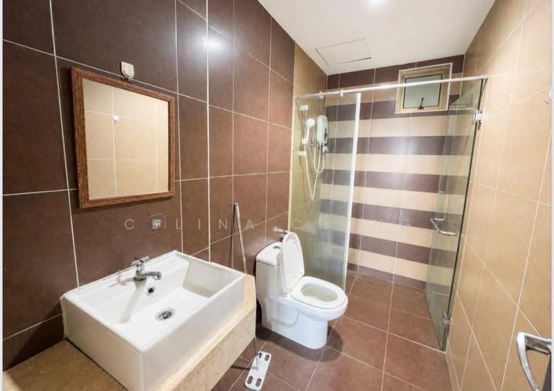Kediaman Servis untuk Dijual di D'Inspire Residence (Inspira Bestari) - Celina Chong - Bathroom - PropertyGuru.com.my