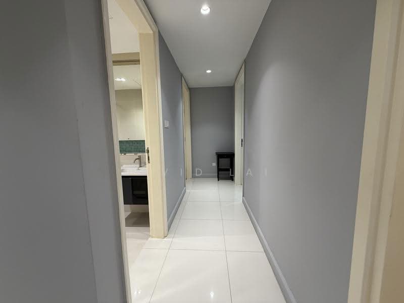 Kondominium untuk Dijual di Tiffani Kiara - David Lai - Corridor - PropertyGuru.com.my