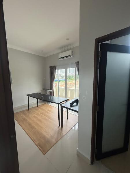 Bungalow House for Rent in Tanjung Tokong (Penang) - Crystal Choong - Study - PropertyGuru.com.my