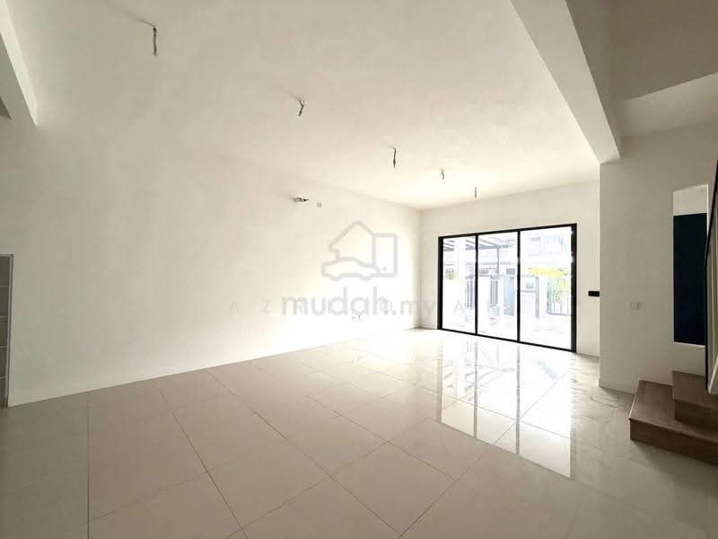 2-storey Terraced House for Sale in Sepang (Selangor) - Fazri Omar - Living Room - PropertyGuru.com.my